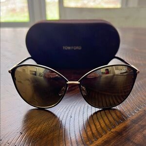 Tom Ford Women's Gold Sunglasses